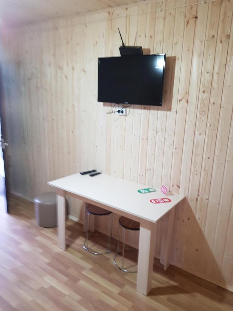 Park Hotel Kutaisi Luaran gambar