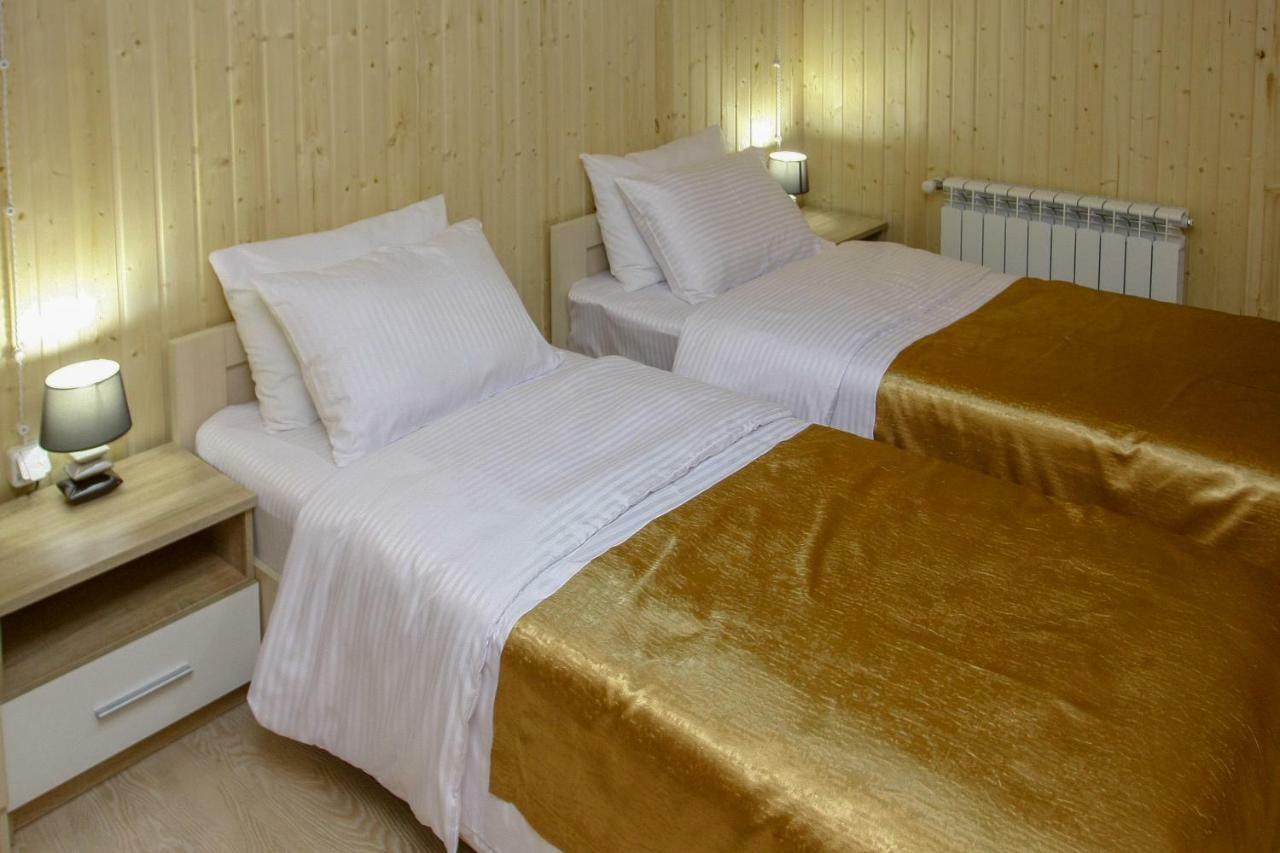 Park Hotel Kutaisi Luaran gambar