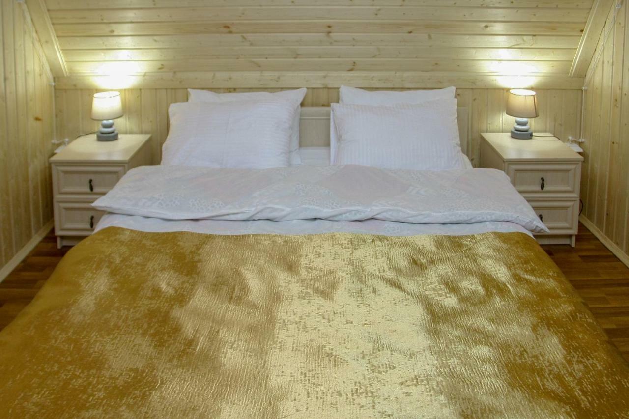Park Hotel Kutaisi Luaran gambar