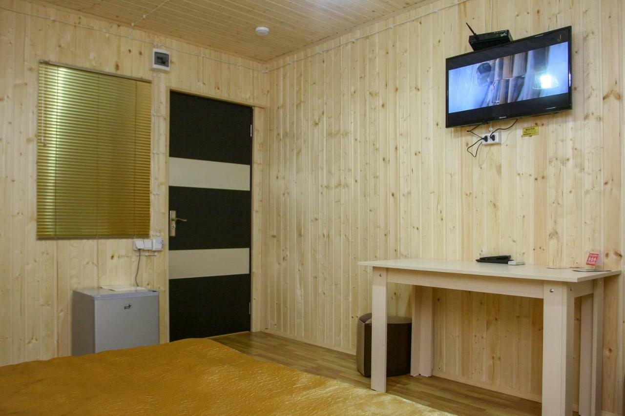 Park Hotel Kutaisi Luaran gambar