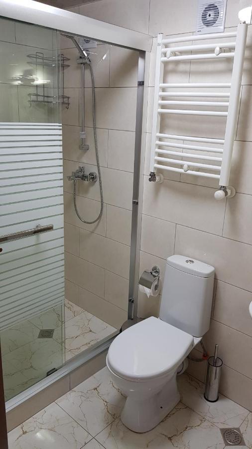 Park Hotel Kutaisi Luaran gambar