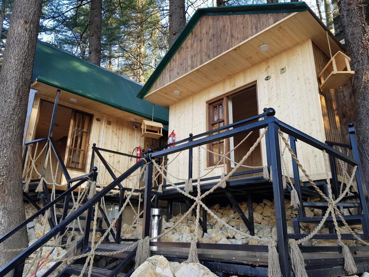 Park Hotel Kutaisi Luaran gambar